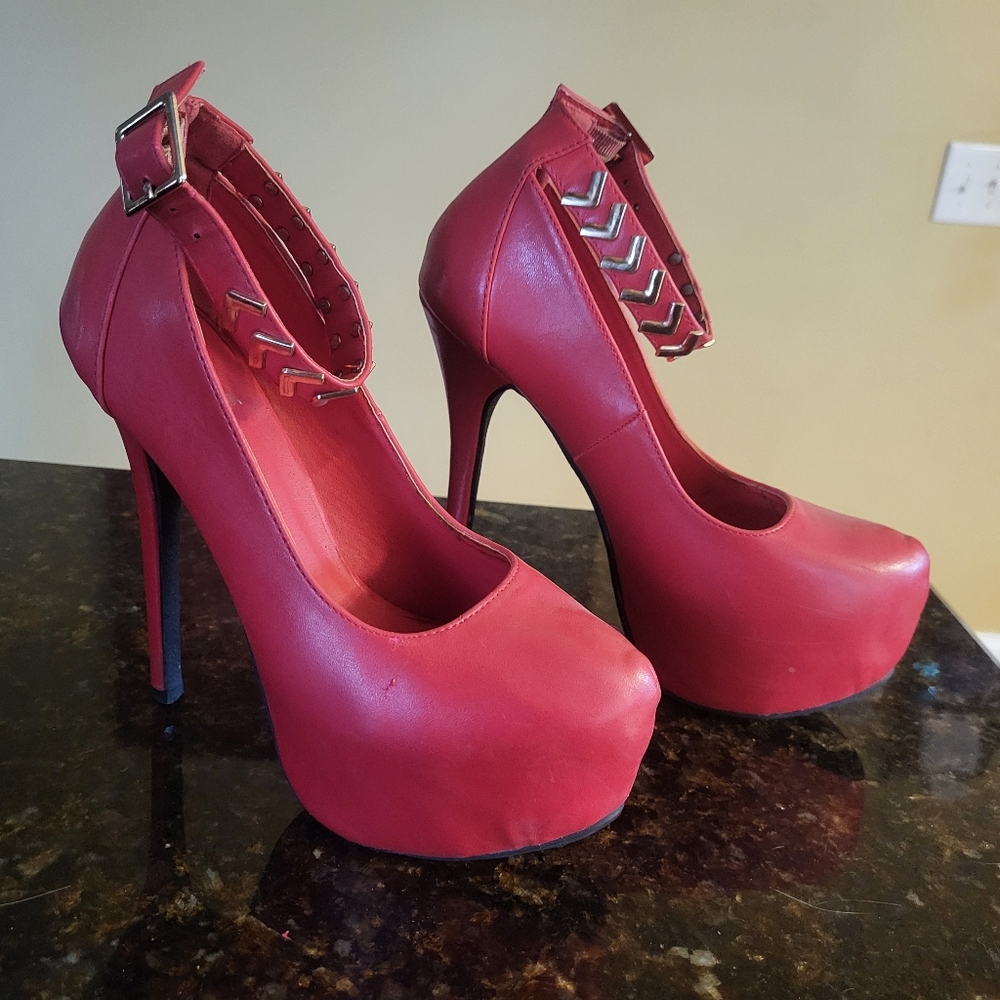 Shiekh Bold Red Platform Heels